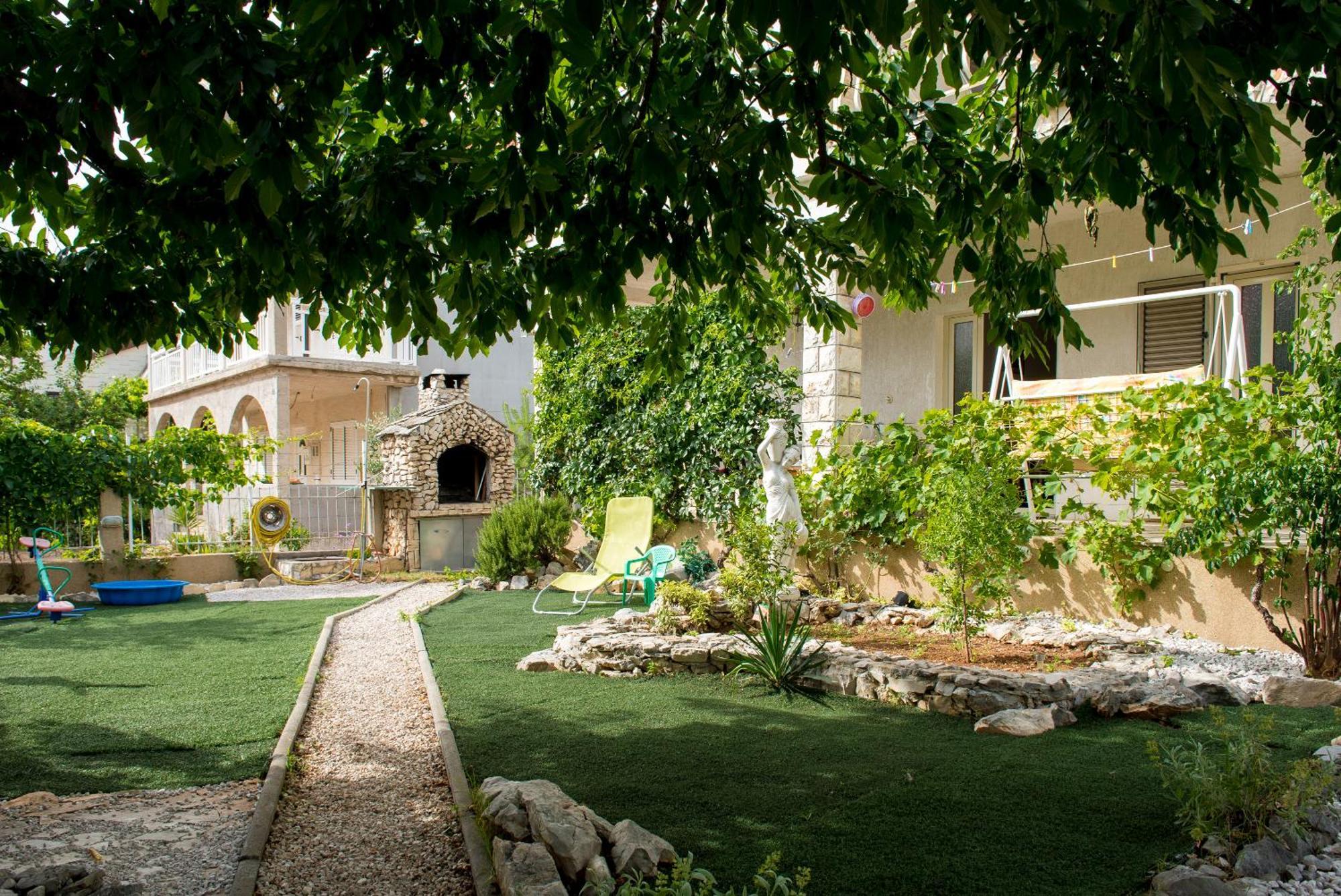 Apartments Vodice Olga Matic Eksteriør bilde