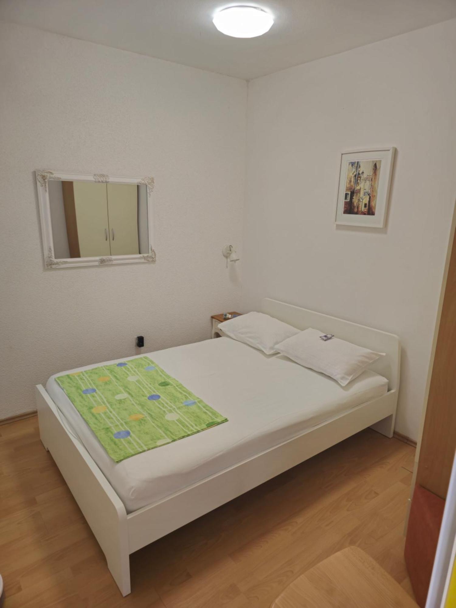 Apartments Vodice Olga Matic Eksteriør bilde