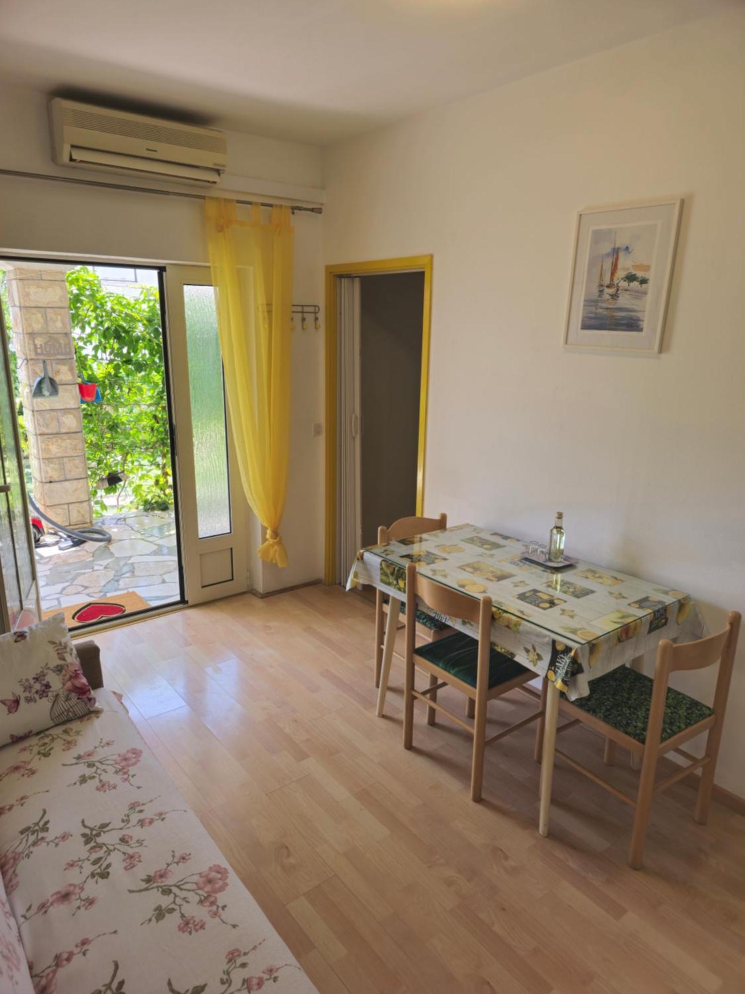 Apartments Vodice Olga Matic Eksteriør bilde